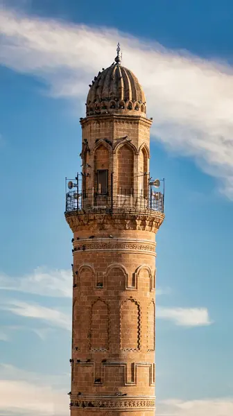 stock image Minaret of Ulu Cami, also known as Great mosque of Mardin in Turkey. Mardin Grand Mosque, being the symbol of Mardin with its sliced dome and minaret, were built with two minarets