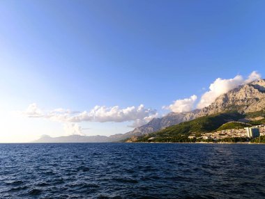 Adriyatik Denizi, Makarska ve Biokovo 'nun manzarası 