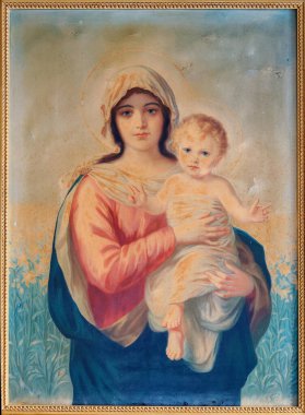 Agropoli, İtalya - 10-29-2024: Kutsal Bakire Meryem 'in 19. yüzyılda bebek İsa' yı kollarında tutan resmi.