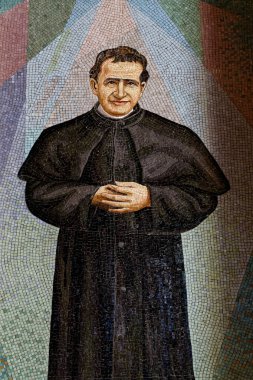 Acciaroli, İtalya - 10-30-2024: Saint John Bosco Mozaiği. Roma Katolik Kilisesi 'nin azizi.. 