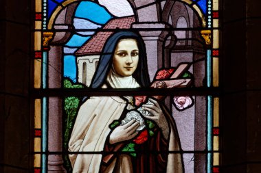 Paris, FRANCE - 09-15-2024: Lisieux 'lu Aziz Therese veya Lisieux' lu Therese de Lisieux, Carmelite rahibesi ve Roma Katolik Kilisesi 'nin azizi.