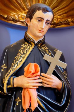 Essert Romand, FRANCE - 09-30-2024: Saint Louis de Gonzague heykeli (1900 başlarında). Roma Katolik Kilisesi 'nin azizi..