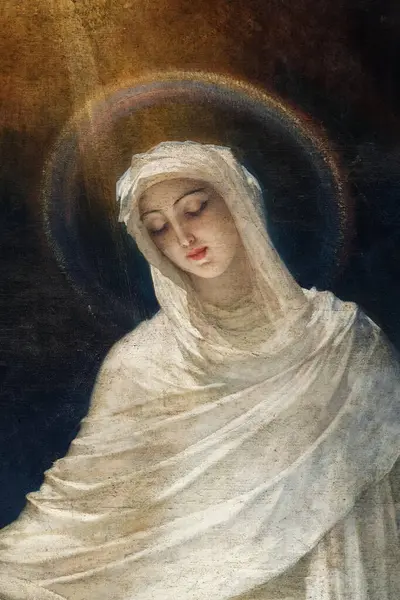 Paris, FRANCE - 09-15-2024: Kutsal Bakire Meryem 'e Bildirim Yapımı.