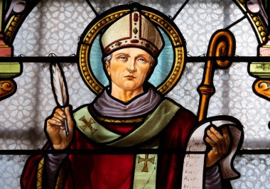 Mieussy, Fransa - 03-28-2025: Saint Claude 'un lekeli camları (19. yüzyıl). Katolik Aziz..