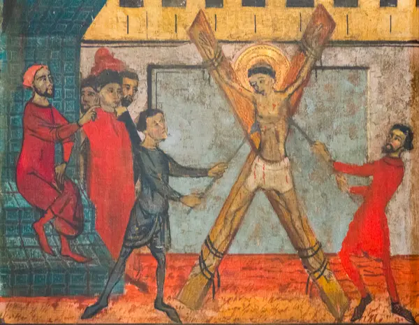 Saint Vncent Kilisesi - Hendaye, Fransa - 04-23-2025: Aziz Andrew havarisinin 19. yüzyıldaki resmi. Roma Katolik Kilisesi 'nin azizi.. 