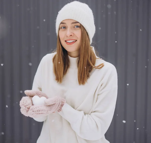 Happy Woman Knitted Mittens Holding Snow Heart Winter Snowy Day — Stock Photo, Image