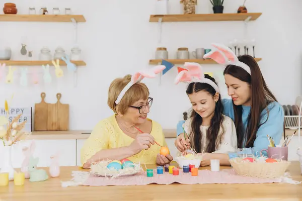 Happy Easter Three Generations Women Happy Mother Daughter Grandmother Painting — Stock Photo, Image
