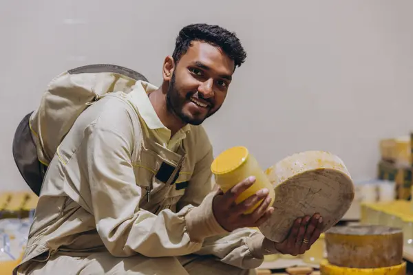 Portrait Happy Young Indian Beekeeper Holding Wax Honey Working Beekeeping — Stock Photo, Image
