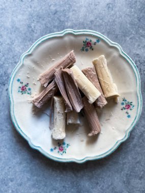 Eskisehir 'den Türk Met Helva veya Halva. Yemek hazır.