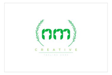 NM harfleri yapraklı eko logo. Taze doğa ve sağlıklı yaprak logosu tasarımı.