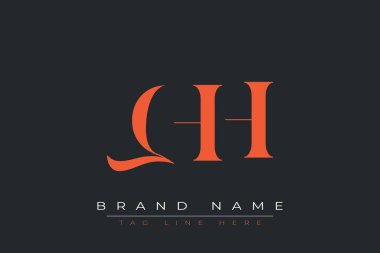 QHH soyut harf logosu tasarımı. Bu logo üç soyut harf tarafından tasarlanmıştır..