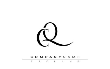 İlk CQ Logo Tasarım Vektörü. Dekoratif Elementler ve Typography ile Zarif Monogram Logo Tasarımı