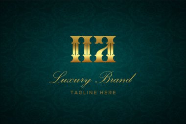 NA LUXURY Mektubu. Koyu yeşil desenli arka planda altın yazı ve dekorasyonlu lüks marka logosu, sofistike ve ayrıcalığı simgeliyor, premium ürünleri, markaları ve üst düzey işletmeleri temsil etmek için mükemmel..