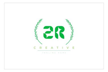 Doğal Yapraklar ve Metin Elementleri içeren ZR Yeşil Minimalist Logo Tasarımı. Taze doğa ve sağlıklı yaprak logosu tasarımı.