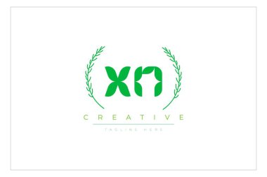 XN Yeşil Minimalist Logo Tasarımı Doğal Yapraklar ve Metin Elementleri. Taze doğa ve sağlıklı yaprak logosu tasarımı.