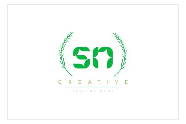 SN Yeşil Minimalist Logo Tasarımı Doğal Yapraklar ve Metin Elementleri. Taze doğa ve sağlıklı yaprak logosu tasarımı.