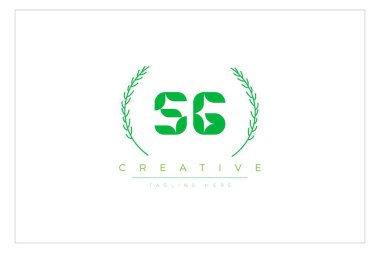 SG Green Minimalist Logo Tasarımı Doğal Yapraklar ve Metin Elementleri. Taze doğa ve sağlıklı yaprak logosu tasarımı.