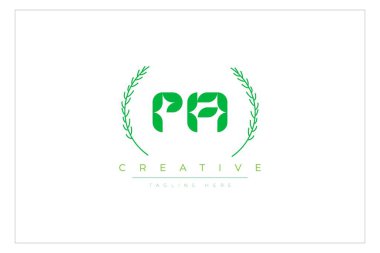 PA Yeşil Minimalist Logo Tasarımı Doğal Yapraklar ve Metin Elementleri. Taze doğa ve sağlıklı yaprak logosu tasarımı.
