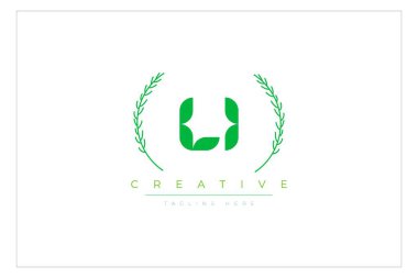 LI Green Minimalist Logo Tasarımı Doğal Yapraklar ve Metin Elementleri. Taze doğa ve sağlıklı yaprak logosu tasarımı.