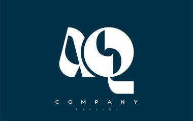 AQ Soyut Geometrik Logo Tasarımı. Basit tipografi elementleriyle modern ve zarif logo tasarımı, markalaşma mükemmelliği.