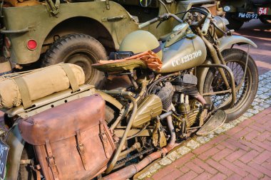 5 Mayıs 2024 - Hollanda: Drenthe eyaleti 'nde düzenlenen 2. Dünya Savaşı Özgürlük Anma Turu ve etkinliği sırasında Harley-Davidson Kurtarıcı WLA askeri motosikleti restore edildi.