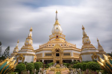 Phra Maha Chedi Chai Mongkol Roi Et Eyaleti, Tayland at