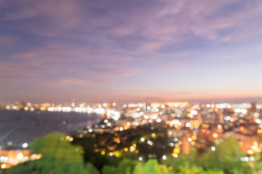 Gece pattaya şehir bokeh.