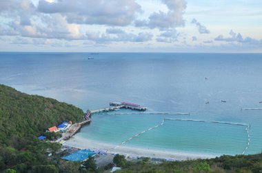 Koh Larne Adası tropik sahil şehirde pattaya, chonburi, Tayland.