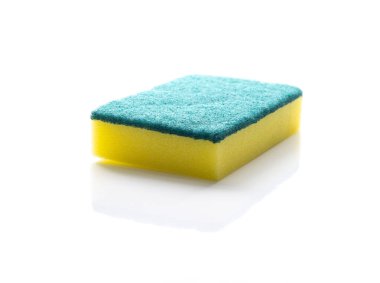 Sünger sarı beyaz arkaplan.