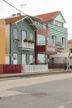 Kosta Nova, Portekiz 'deki Renkli Çizgili Evler