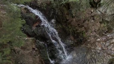 Karkonosze Ulusal Parkı 'nda Resim Şelalesi - Polonya Dağ Sahnesi