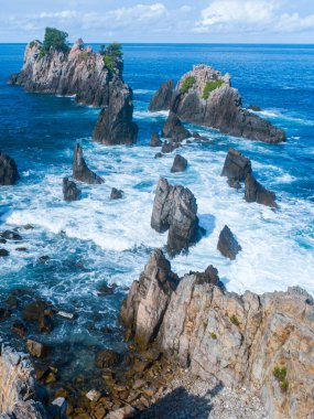 Deniz kıyısının güzel manzarası