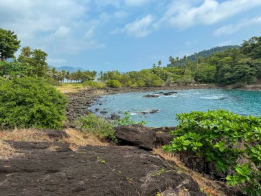 Koh Chang, Trat, Tayland 'daki Bang Bao Cliff bakış açısı.