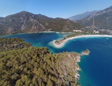Fethiye Plajı ve Kelebek Vadisi Drone Fotoğrafı, Oludeniz Fethiye, Mugla Türkiye.