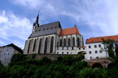 Eski şehir Cesky Krumlov 'un şatosu, Çekoslovakya' nın güneyinde yer alan bir şehirdir.