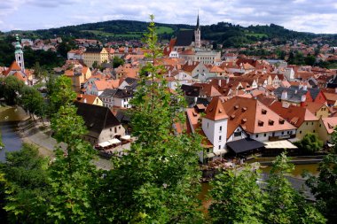 Cesky Krumlov şehrinin güzel manzarası, Çeçen Cumhuriyeti 'nin güney bohem bölgesinde bir kasabadır.