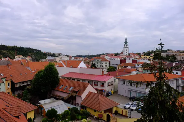 Czech Cumhuriyeti 'nin görüşü Bohemya Krallığı, Kutsal Roma İmparatorluğu' nun bir imparatorluk devletiydi.