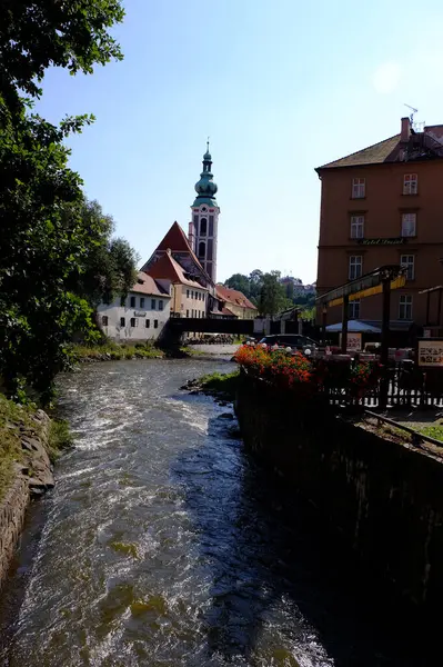 Krumlov 'un Czech cumhuriyetindeki Krumlov kasabası. Cesky Krumlov, Çekoslov 'un güneyinde yer alan bir şehirdir.