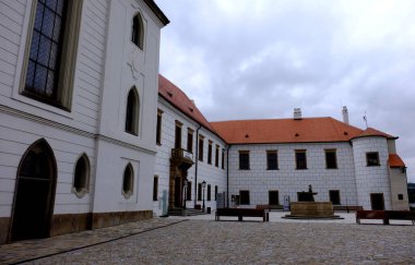 Eski şehrin şatosu