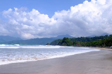 Palawan, cennet gibi tropikal manzaraları ve el değmemiş plajlarıyla Filipinler 'in gerçek bir mücevheri.