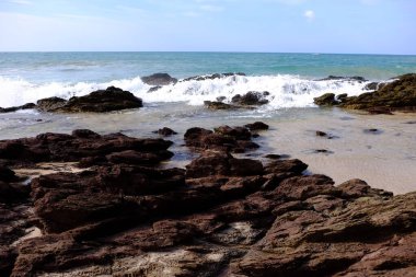 Palawan, cennet gibi tropikal manzaraları ve el değmemiş plajlarıyla Filipinler 'in gerçek bir mücevheri.