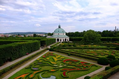 Güzel tarih bohem romantik atmosfer ve tarih şatoları ve şatolarla dolu güzel binalar.
