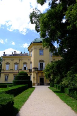 Güzel tarih bohem romantik atmosfer ve tarih şatoları ve şatolarla dolu güzel binalar.