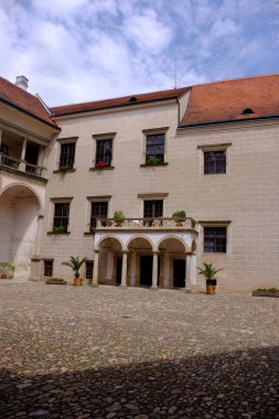 Güzel tarih bohem romantik atmosfer ve tarih şatoları ve şatolarla dolu güzel binalar.