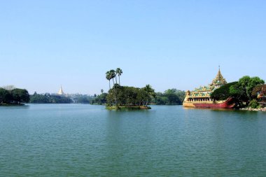 Myanmar ya da büyük ülkelerin Burma 'sı güzel Budizm' i takip ediyor. 