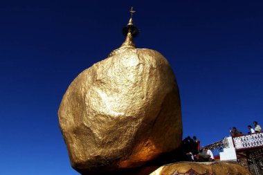 Myanmar ya da büyük ülkelerin Burma 'sı güzel Budizm' i takip ediyor. 