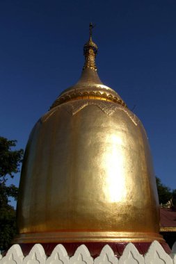 Myanmar ya da büyük ülkelerin Burma 'sı güzel Budizm' i takip ediyor. 