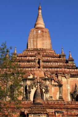 Myanmar ya da büyük ülkelerin Burma 'sı güzel Budizm' i takip ediyor. 