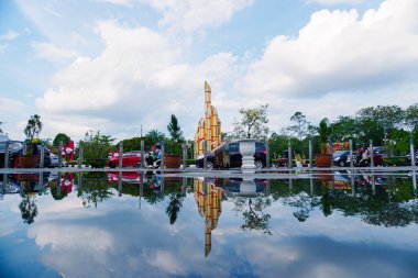 Digulis Anıtı, Pontianak, Batı Kalimantan 'daki tarihi eserlerden biridir. Keskin Bambu Anıtı olarak da adlandırılan bu anıt aynı zamanda Endonezya halkının kolonilere karşı direnişinin bir sembolüdür.