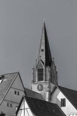 Stuttgart, Almanya... 28 Mart 2025 Filderbahnstrasse 'deki Volksbank şubesi.